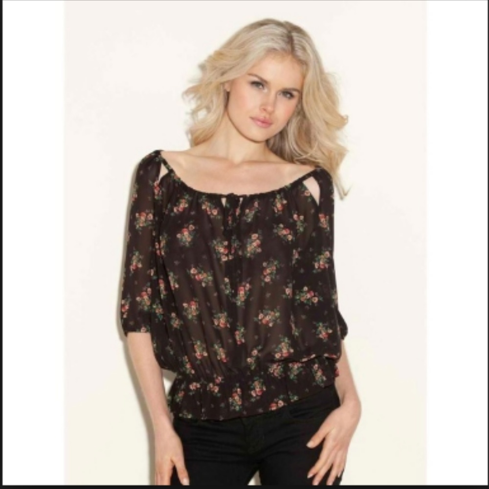 Guess Molly Floral Print Peasant Style Blouse
